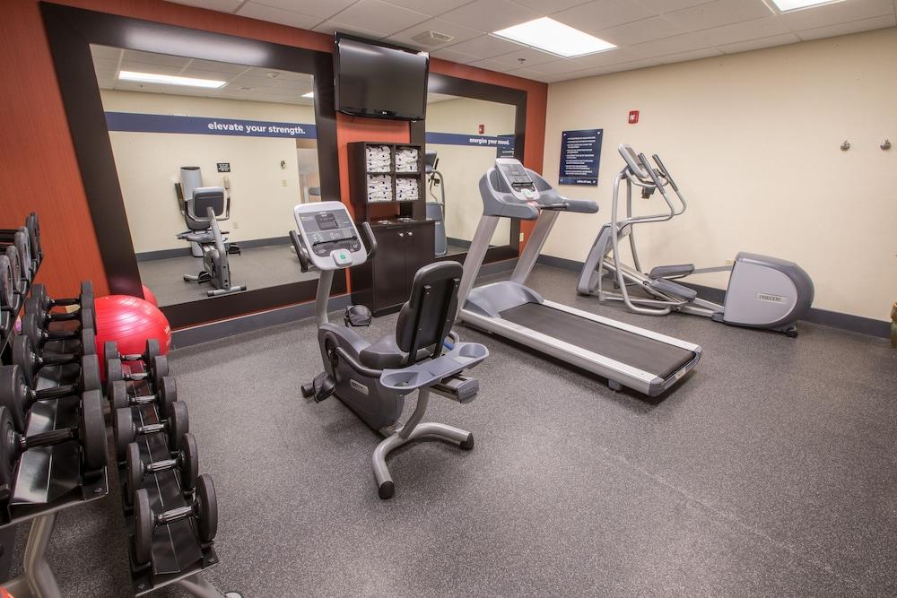 Hampton Inn & Suites Berkshires-Ленокс Екстер'єр фото